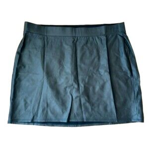 Torrid Faux Leather Size 4 Solid Black Elastic Waist Straight Pencil